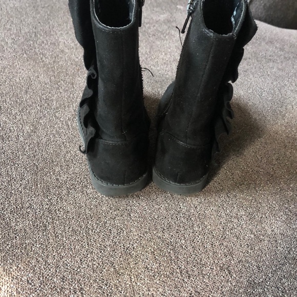Little Girls Black Ruffle Riding boots - Picture 3 of 5